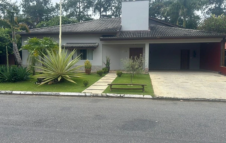Casa em Condom�nio - Venda no bairro Pai�o - Guararema - SP