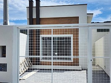 CASA T�RREA NOVA MOGI DAS CRUZES - VILA S�O PAULO 03 DORMS!!